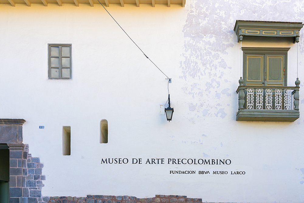 Exterior of Museo de Arte Precolombino Museum, UNESCO World Heritage Site, Cusco (Cuzco), Cusco Province, Cusco Region, Peru, South America