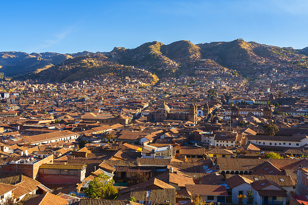 Elevated view of Cusco (Cuzco) Cathedral and Church of the Society of Jesus, UNESCO World Heritage Site, Cusco (Cuzco), Cusco Province, Cusco Region, Peru, South America