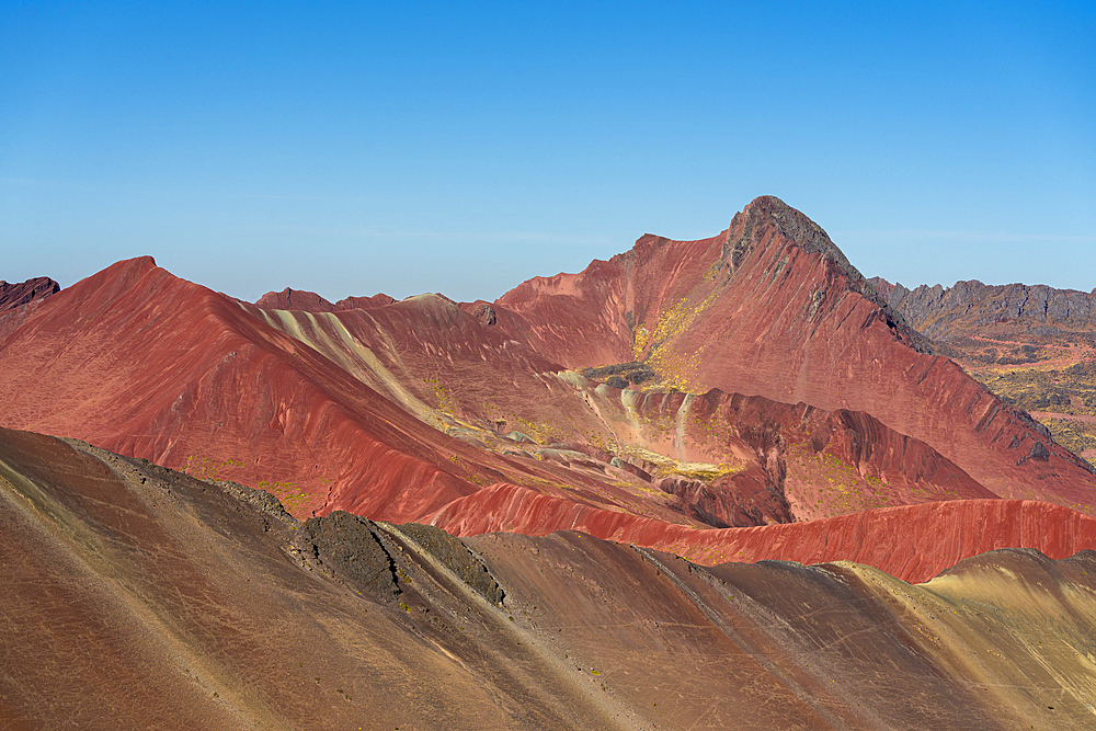 Mountain in Valle Rojo (Red Valley), near Rainbow Mountain, Pitumarca District, Cusco (Cuzco), Peru, South America