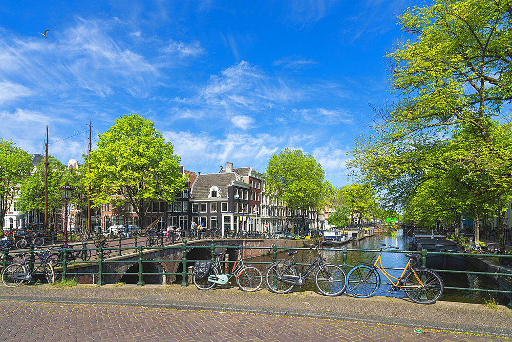 Bikes on bridge over Brouwersgracht canal, Amsterdam, The Netherlands, Europe