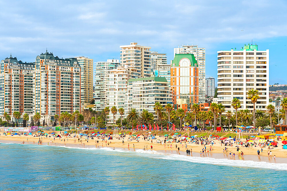 People at El Sol beach, Vina del Mar, Chile