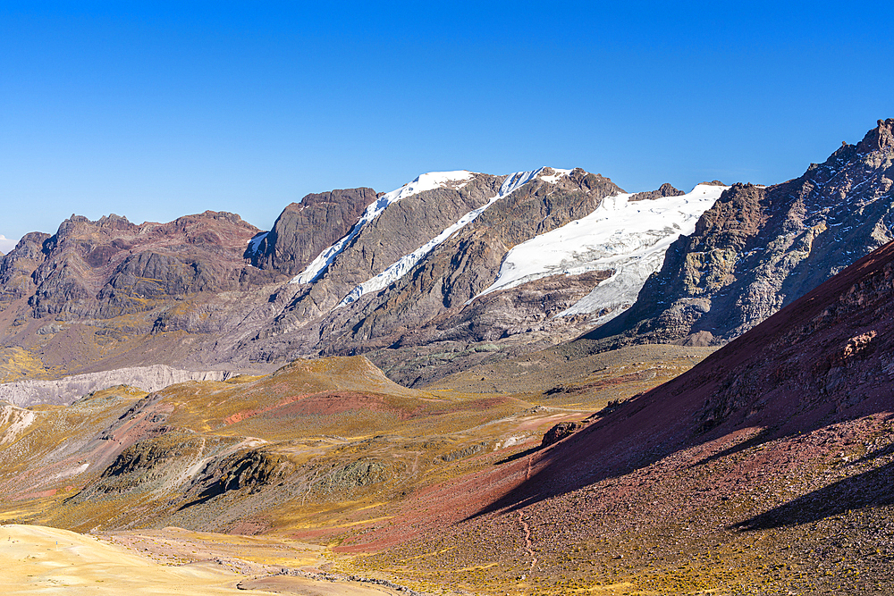 Mountains in the Andes near Rainbow Mountain, Pitumarca District, Cusco (Cuzco) Region, Peru, South America, South America