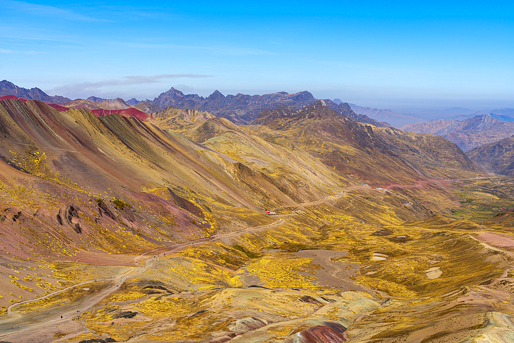 Valley and mountains in the Andes near Rainbow Mountain, Pitumarca District, Cusco (Cuzco) Region, Peru, South America, South America