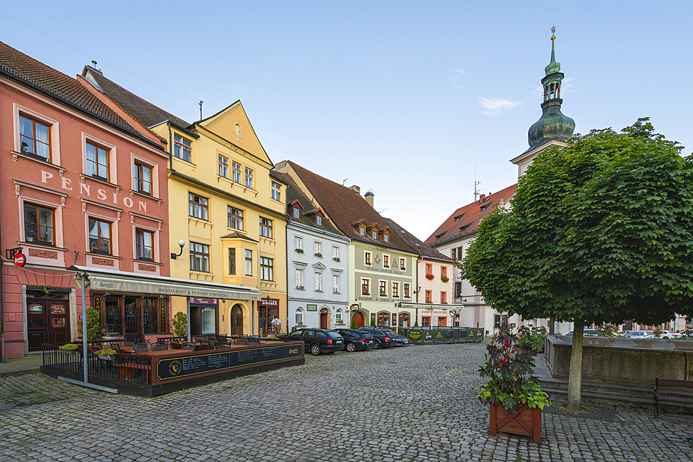 Houses and Town Hall at Marketplace square (T.G. Masaryk Square), Loket, Czech Republic (Czechia), Europe