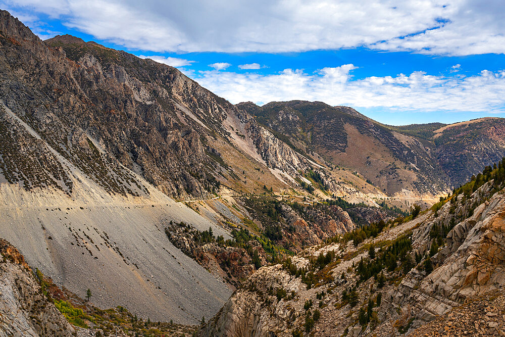 Tioga Pass road valley view, Yosemite National Park, California, USA