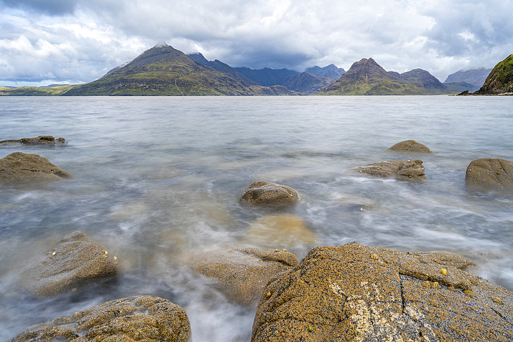 Seascape with view of Black Cuillin Mountains, Elgol, Isle of Skye, Inner Hebrides, Scottish Highlands, Scotland, United Kingdom, Europe