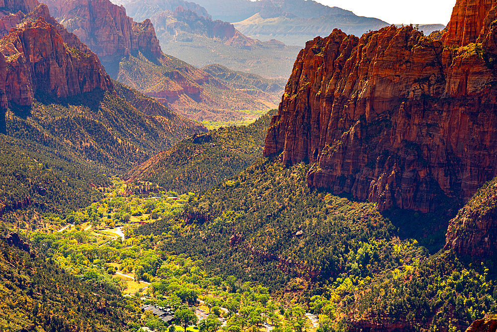 Zion Canyon taken from Angels Landing on sunny day, Zion National Park, Utah, USA