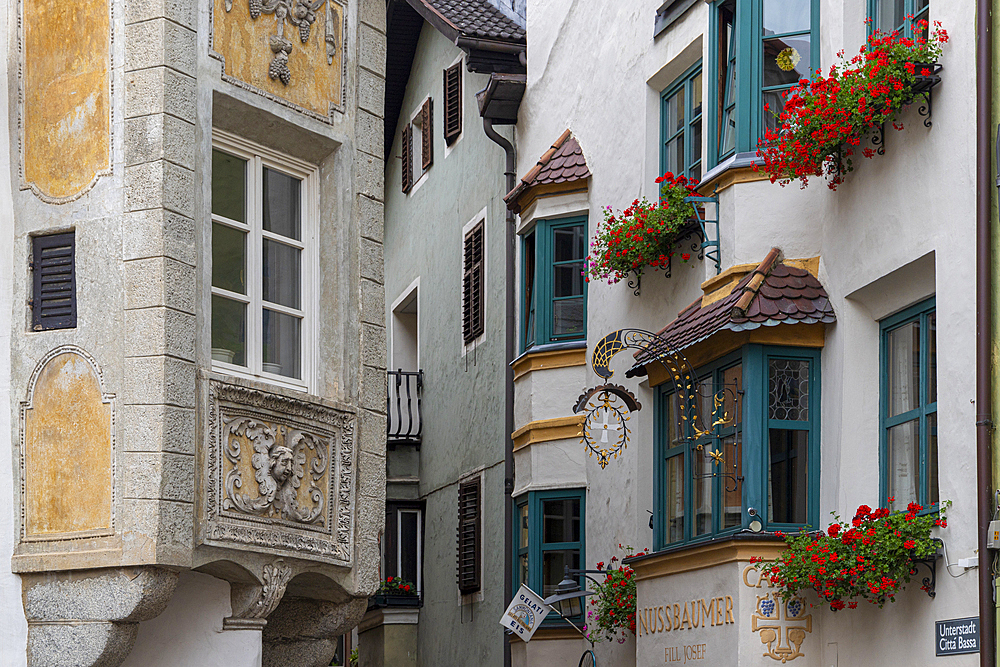 The old town of Chiusa, Sudtirol (South Tyrol), Bolzano district, Italy, Europe