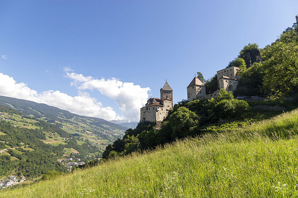 Castel Trostburg, Val Gardena, Bozen district, Sudtirol (South Tyrol), Italy, Europe