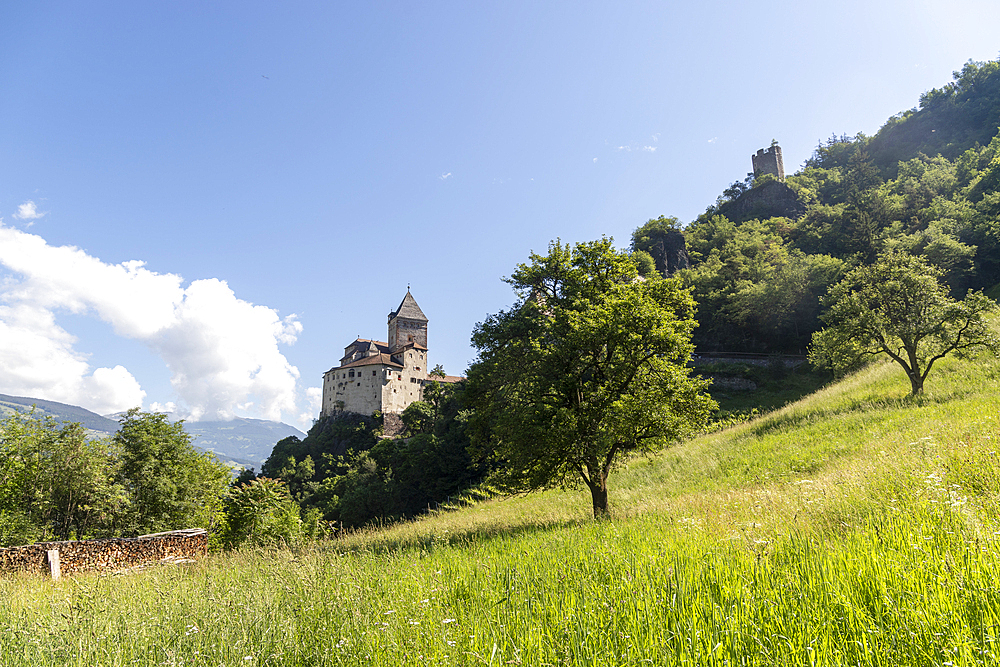 Castel Trostburg, Val Gardena, Bozen district, Sudtirol (South Tyrol), Italy, Europe