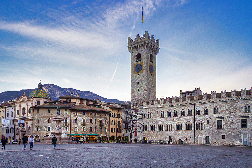 Piazza del Duomo, Trento, Trentino Alto Adige, Italy, Europe