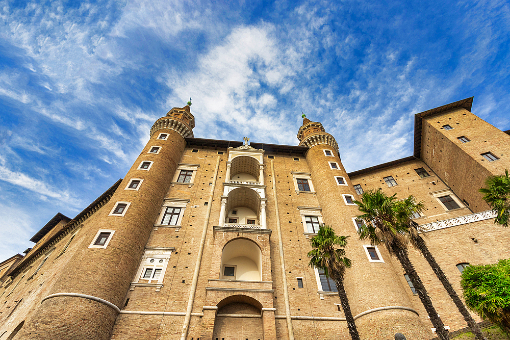 Palazzo Ducale, Old Town, UNESCO World Heritage Site, Urbino, Marche, Italy, Europe