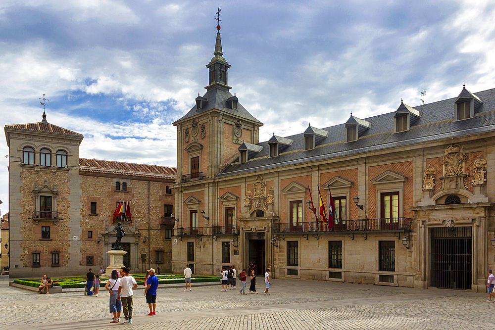 Plaza de la Villa, Madrid, Spain, Europe