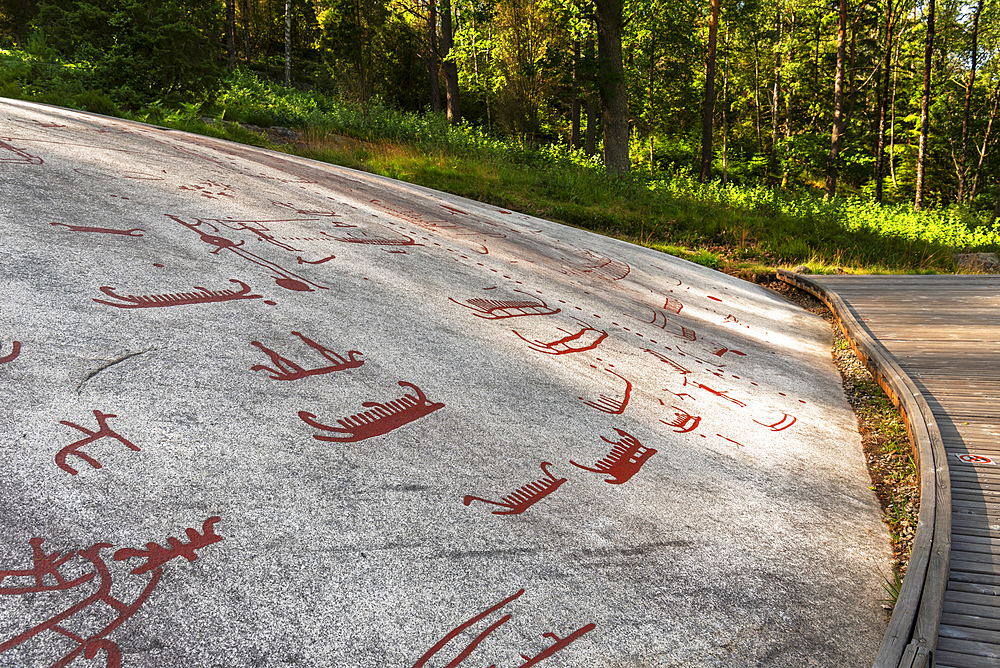 Bronze Age rock carving in Tanum, UNESCO World Heritage Site, Vastra Gotaland, Bohuslan province, Sweden, Scandinavia, Europe