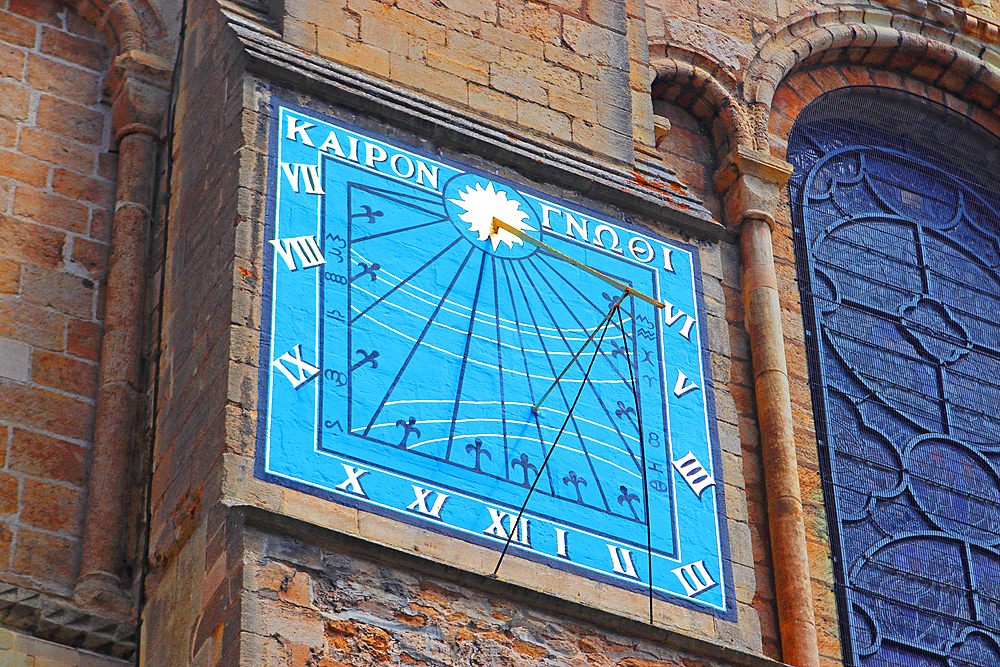 Sundial, Ely Cathedral, Cambridgeshire, England, UK