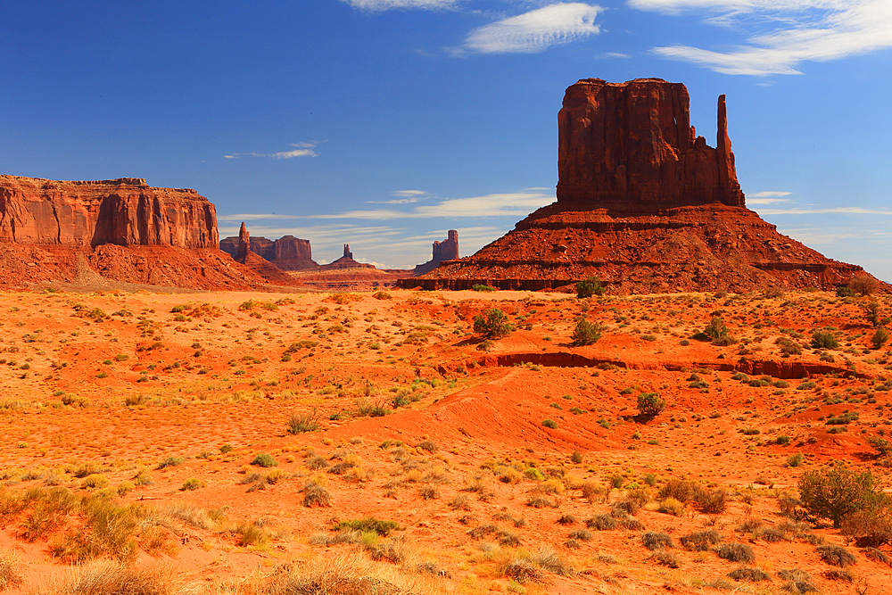 Monument Valley, Navajo Indian Territory/ Utah, USA