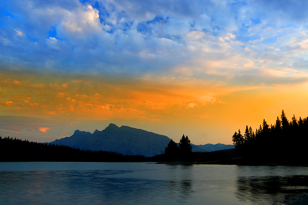 Jack Lake and Rocky Mountains, near Banff, Alberta, Canada