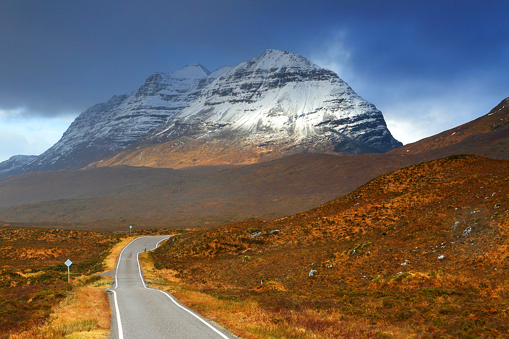 Liathach and Glen Torridon, North West Highlands, Scotland, United Kingdom, Europe