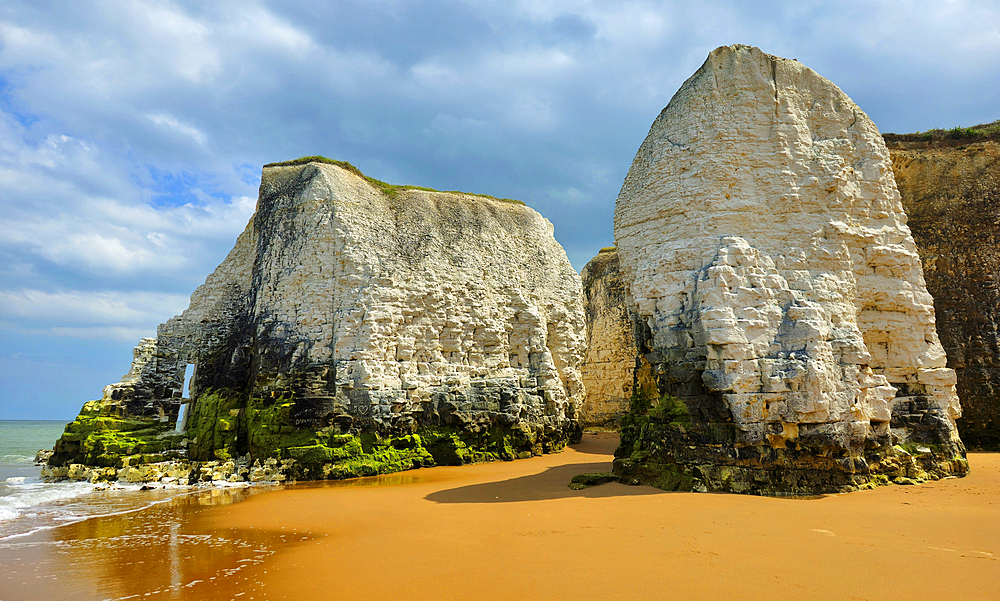 Chalk stacks and cliffs, Botany Bay, near Margate, Kent, England, United Kingdom, Europe