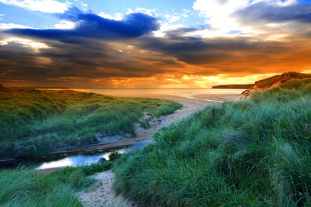 Dunnet Bay at sunset, near Thurso, Caithness, Highlands, Scotland, United Kingdom, Europe