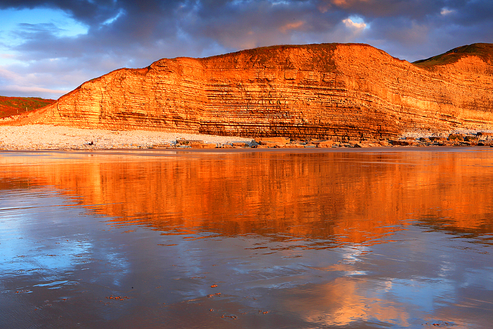 Limestone cliffs at Dunraven Bay, Southerndown, Bridgend, South Wales, UK