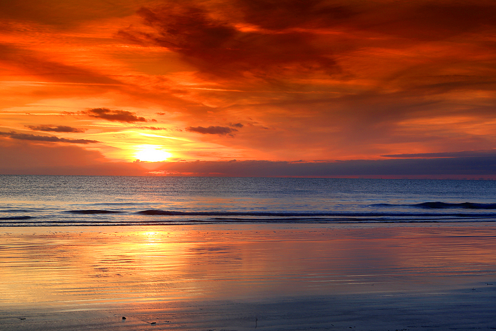 Sunset over the Bristol Channel from Dunraven Bay, Southerndown, South Wales, United Kingdom, Europe