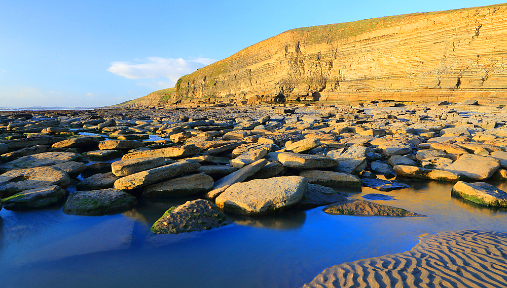 Limestone cliffs and beach, Dunraven Bay, Southerndown, South Wales