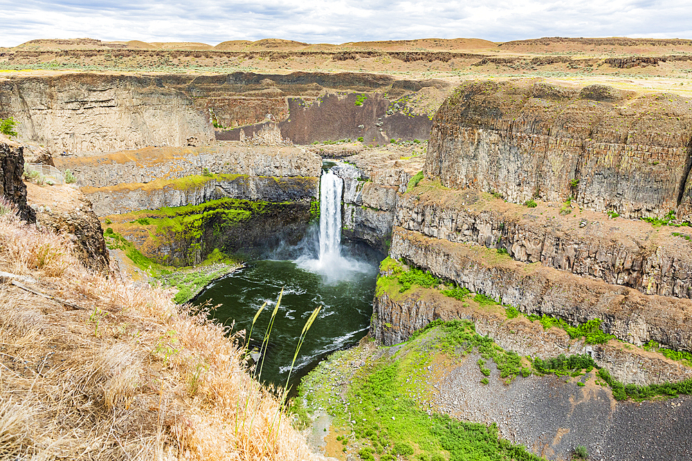 Palouse Falls State Park, Washington, USA. Palouse Falls in Palouse Falls State Park.