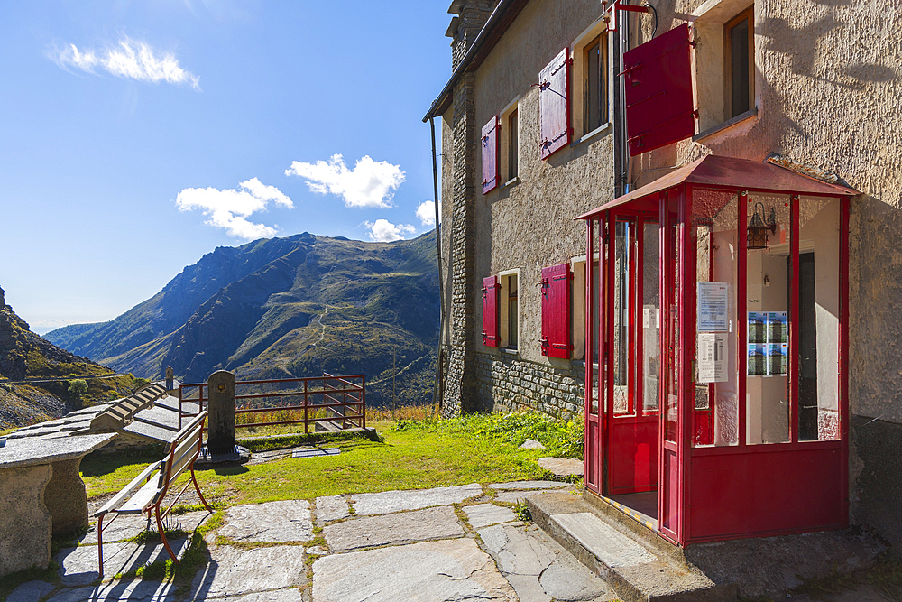 The Pian del Re Mountain Refuge during summer, Pian del Re, Cuneo, Piedmont, Italy, Europe