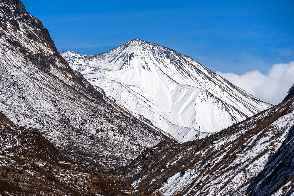 The Majestic Tserko Ri Peak overlooking the Upper Langtang valley on the Langtang Valley trek, Himalayas, Nepal, Asia