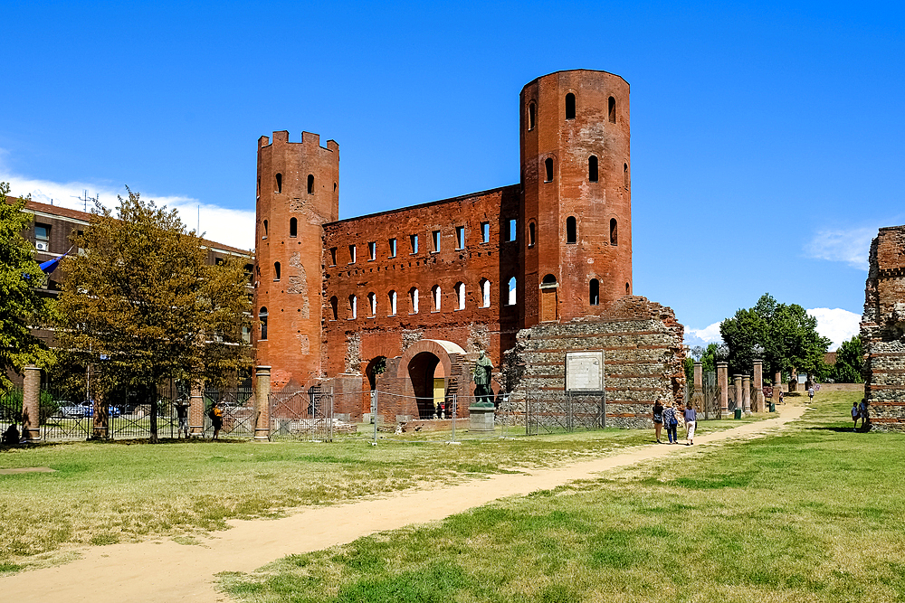 The Palatine Gate (Porta Palatina), a Roman-era city gate, the Porta Principalis Dextra (Right-Side Main Gate) of the ancient town, giving entry through the Julia Augusta Taurinorum walls from the North side, Turin, Piedmont, Italy, Europe