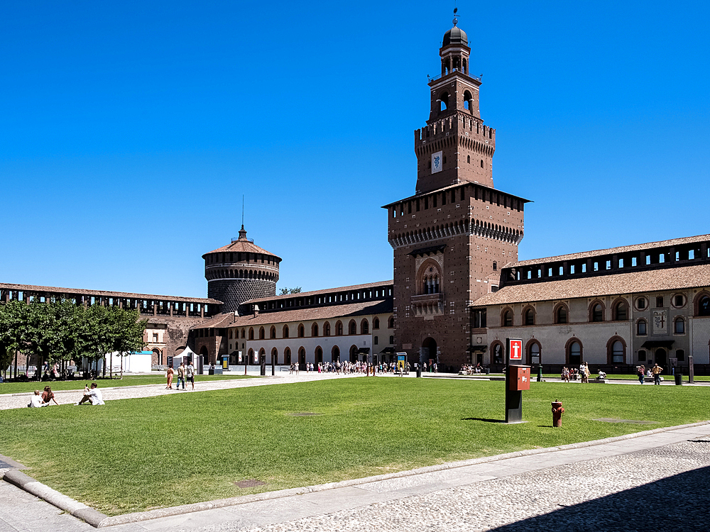 View of Castello Sforzesco (Sforza's Castle), a medieval fortification dating back to the 15th century, now housing museums and art collections, Milan, Lombardy, Italy, Europe