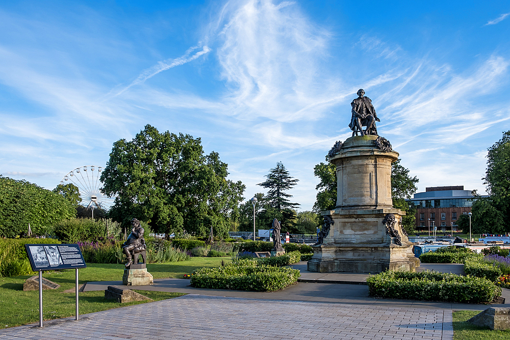 The Gower Memorial to William Shakespeare with characters from his plays, Stratford-upon-Avon, Warwickshire, England, United Kingdom