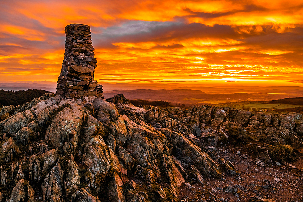 Sunrise from Gummers How in the English Lake District, UNESCO World Heritage Site, Cumbria, England, United Kingdom, Europe