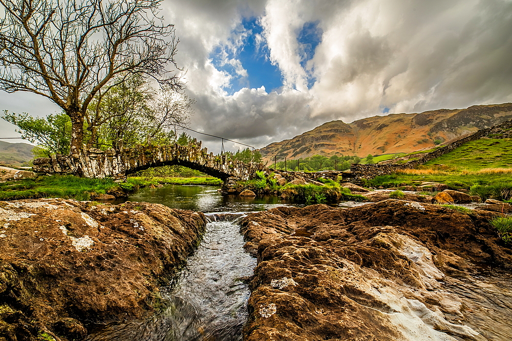 Slaters Bridge, Little Langdale Valley, Lake District National Park, UNESCO World Heritage Site, Cumbria, England, United Kingdom, Europe