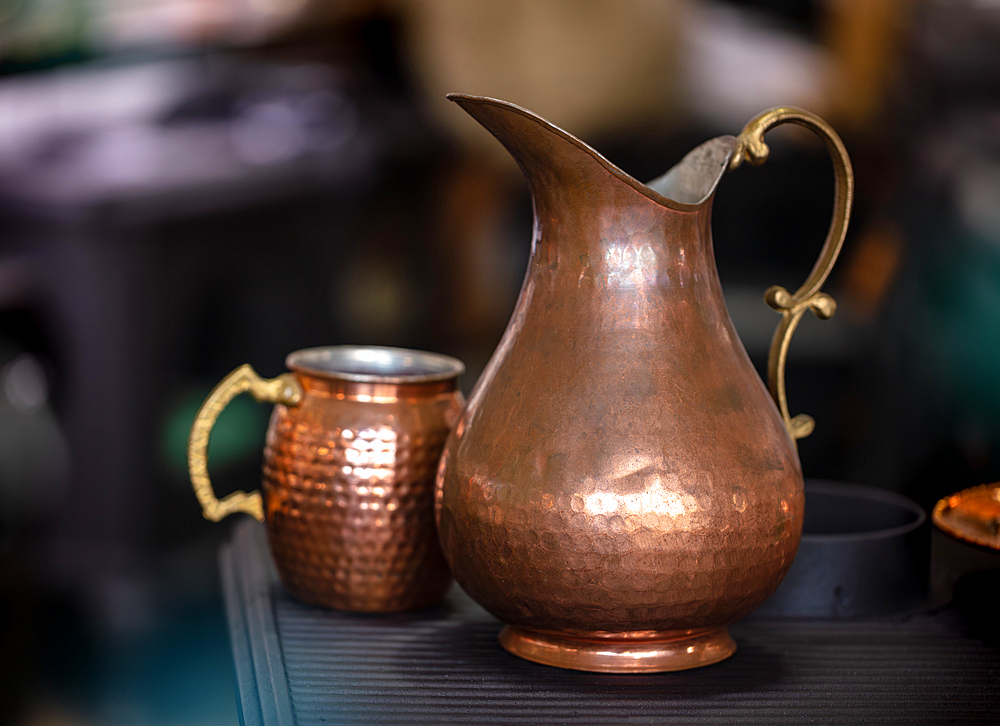 Copper craftsmanship, coffee makers, jugs at the Grand Bazaar, Istanbul, Turkey, Europe