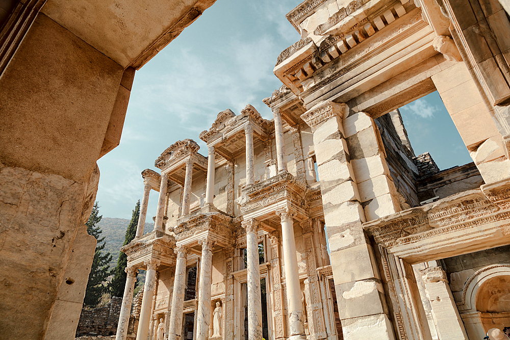 View through the window to other ruins of the Library of Celsus in the ancient city of Ephesus, NESCO World Heritage Site, Anatolia, Asia Minor, Turkey, Eurasia