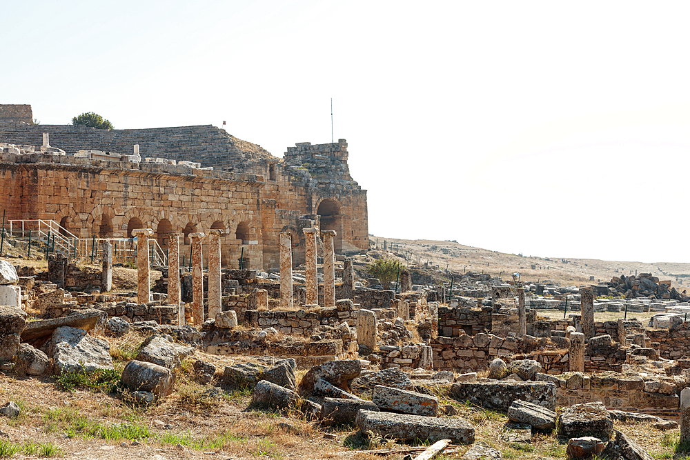 The amphitheatre, ruins in Hierapolis, UNESCO World Heritage Site, Pamukkale, Turkey, Asia Minor, Eurasia