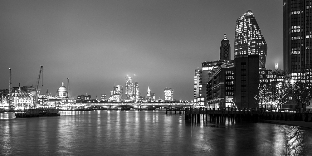 London's South Bank looking towards St. Paul's Cathedral, London, England, United Kingdom, Europe