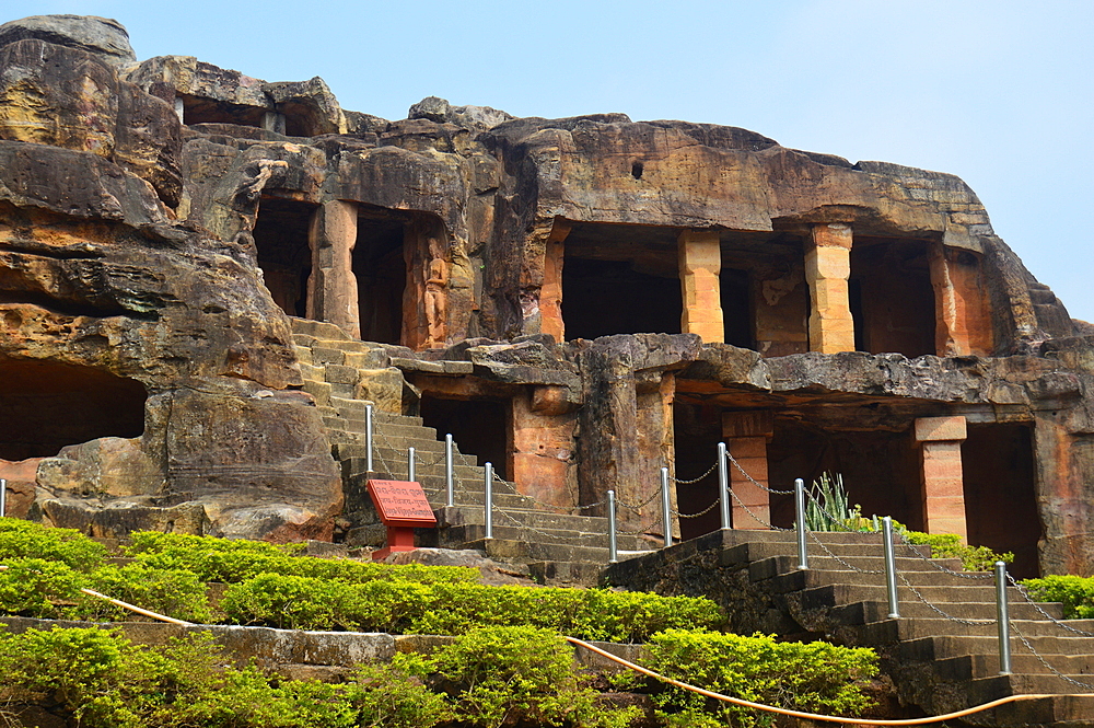 Udayagiri and Khandagiri caves located in the outskirt of Bhubaneswar capital of,Odisha these caves were made around 1st and 2nd century BC.King Kharavela of Kalinga dynasty built these caves for Jain monks to provide them a place to rest and meditate.