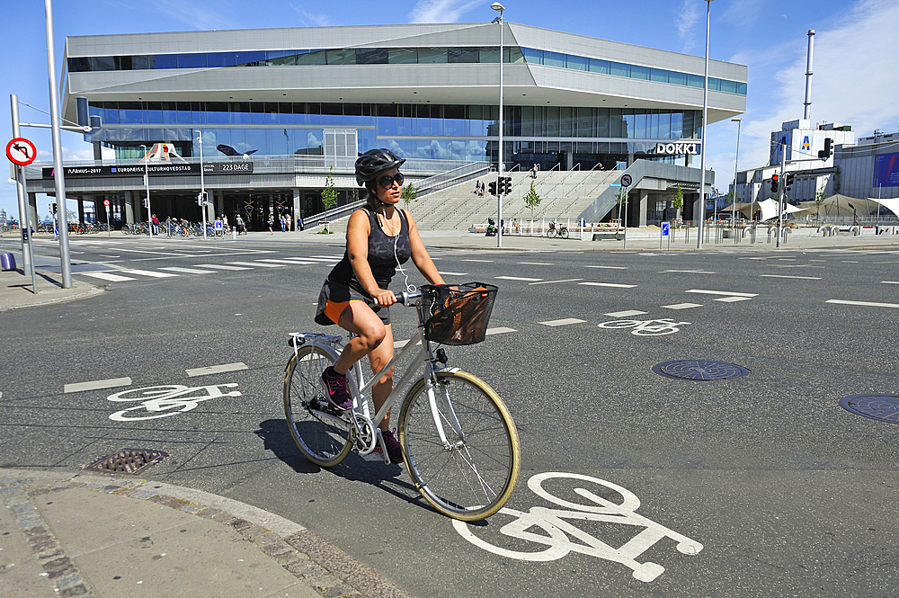 Cycle roadway marking at the crossroads in front of Dokk1, Library and Citizens' Services on Urban Waterfront of Aarhus, Jutland Peninsula, Denmark, Europe