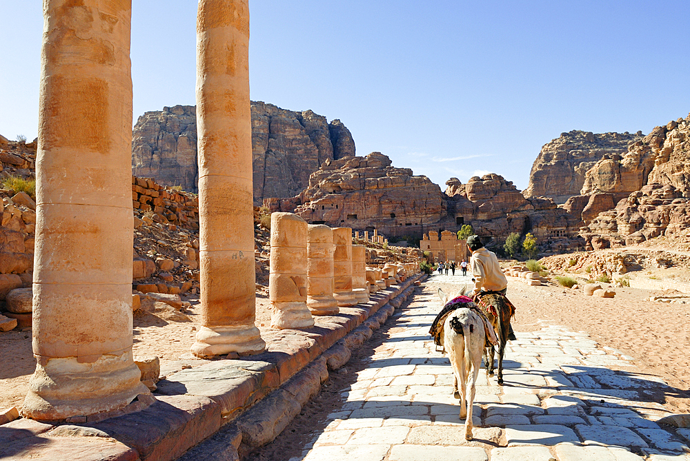 Cardo Maximus, Petra, UNESCO World Heritage Site, Jordan, Middle East