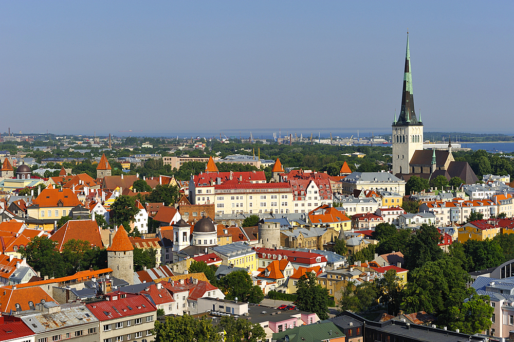 Aaerial overview of Old Town Tallinn from Sokos Viru hotel, Old Town, UNESCO World Heritage Site, Tallinn, Estonia, Europe