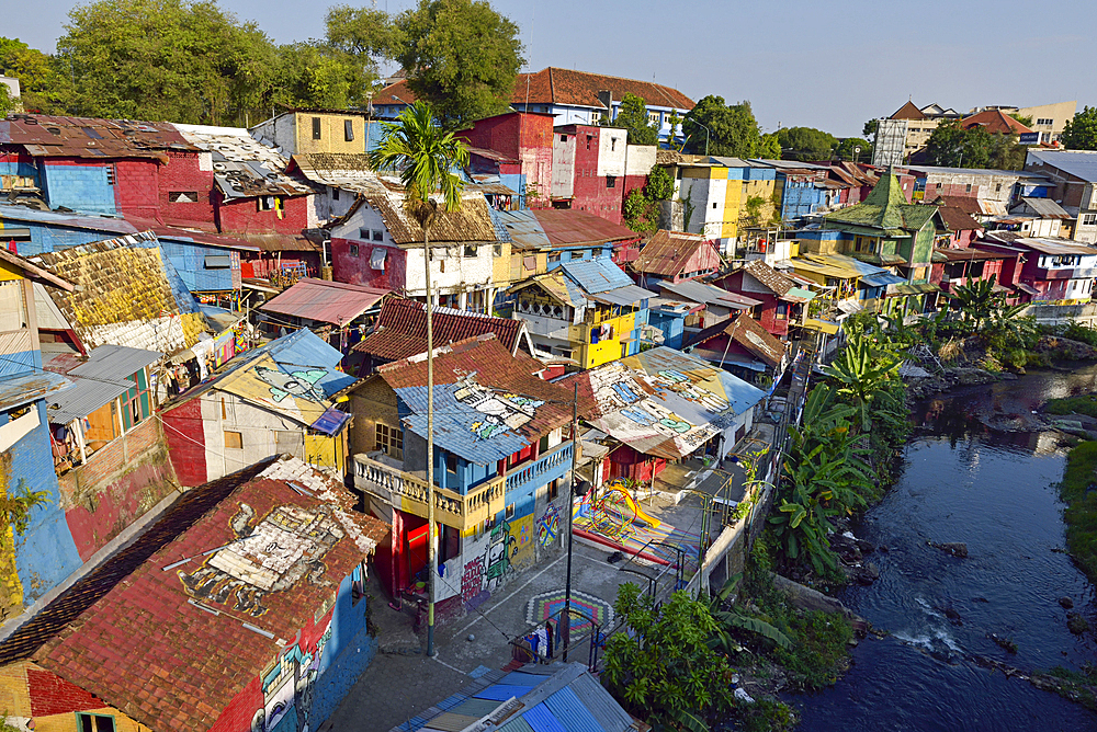 neighbourhood alongside the Kali Code River, Yogyakarta, Java island, Indonesia, Southeast Asia