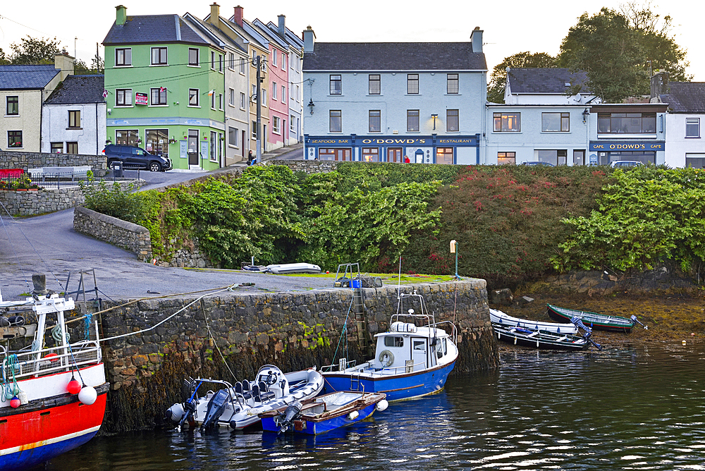 Rounstone's harbour, west coast, Connemara, County Galway, Connacht, Republic of Ireland