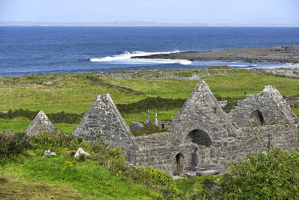 Ruins of Na Seacht dTeampaill (the Seven Churches), Inishmore, largest Aran Islands, Galway Bay, County Galway, Connacht, Republic of Ireland