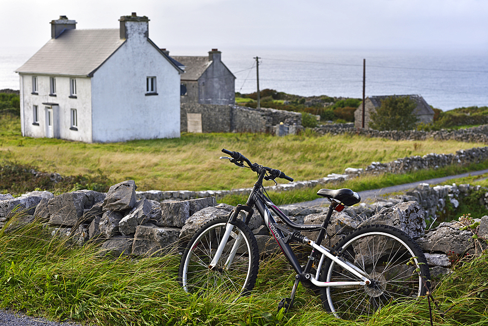 Inishmore, the largest of the Aran Islands, Galway Bay, West Coast, Republic of Ireland, North-western Europe