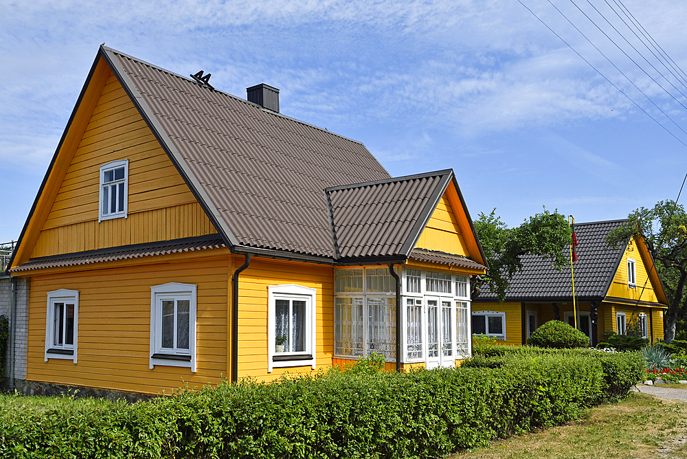 Typical wooden house in Paluse, Aukstaitija National Park, Lithuania, Europe