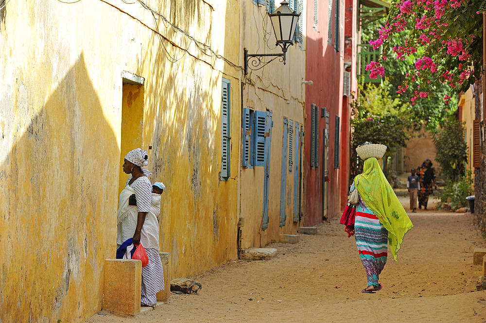 Sandy alley at Ile de Goree (Goree Island), UNESCO, Dakar, Senegal, West Africa