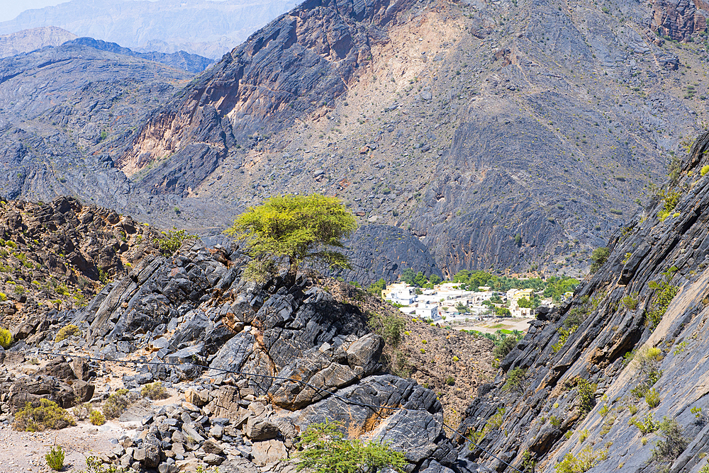 Al Hajir seen from track (Al Barida Road) on western slope of Djebel Ahkdar below Sharaf al Alamayn Pass, 2036m, Oman, Arabian Peninsula